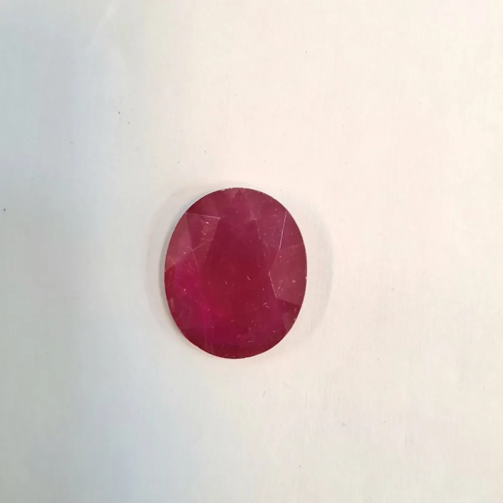 RUBY OVAL