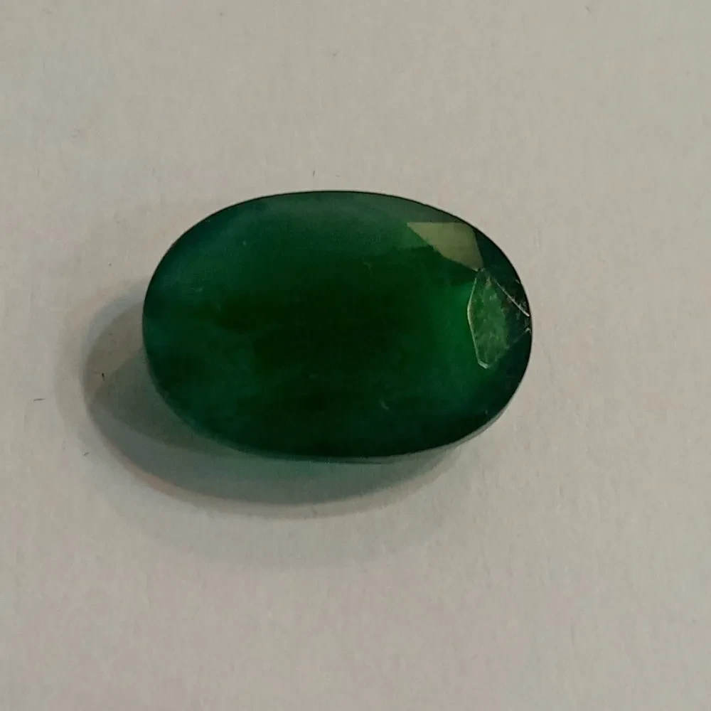 EMERALD OVAL