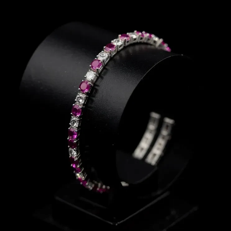 RUBY ROUND DIAMOND BRACELET