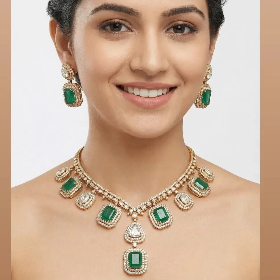 EMERALD OCTO DIAMOND DIAMOND CHAKARI ROSE CUT POLKI SET