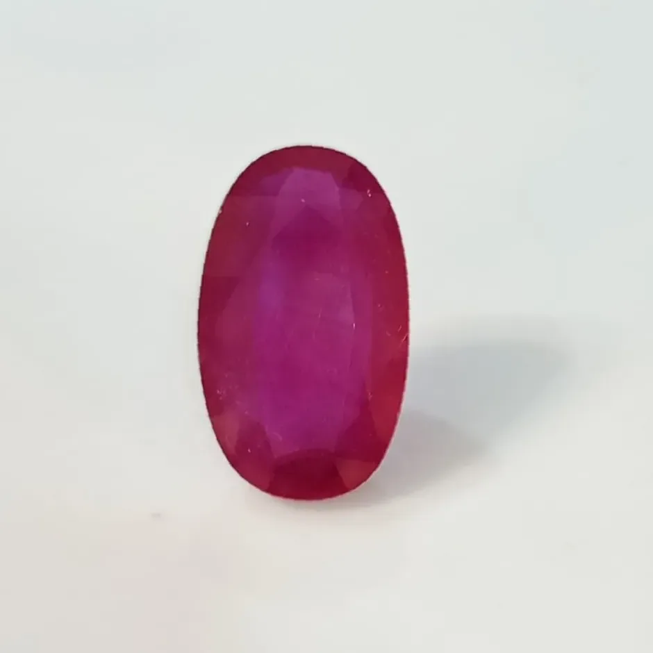 RUBY OVAL