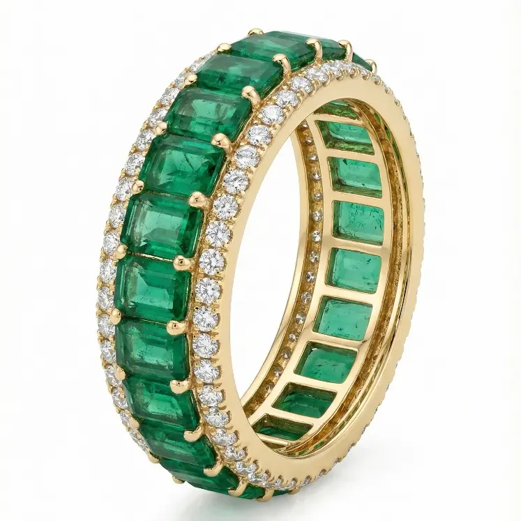 EMERALD OCTO RING