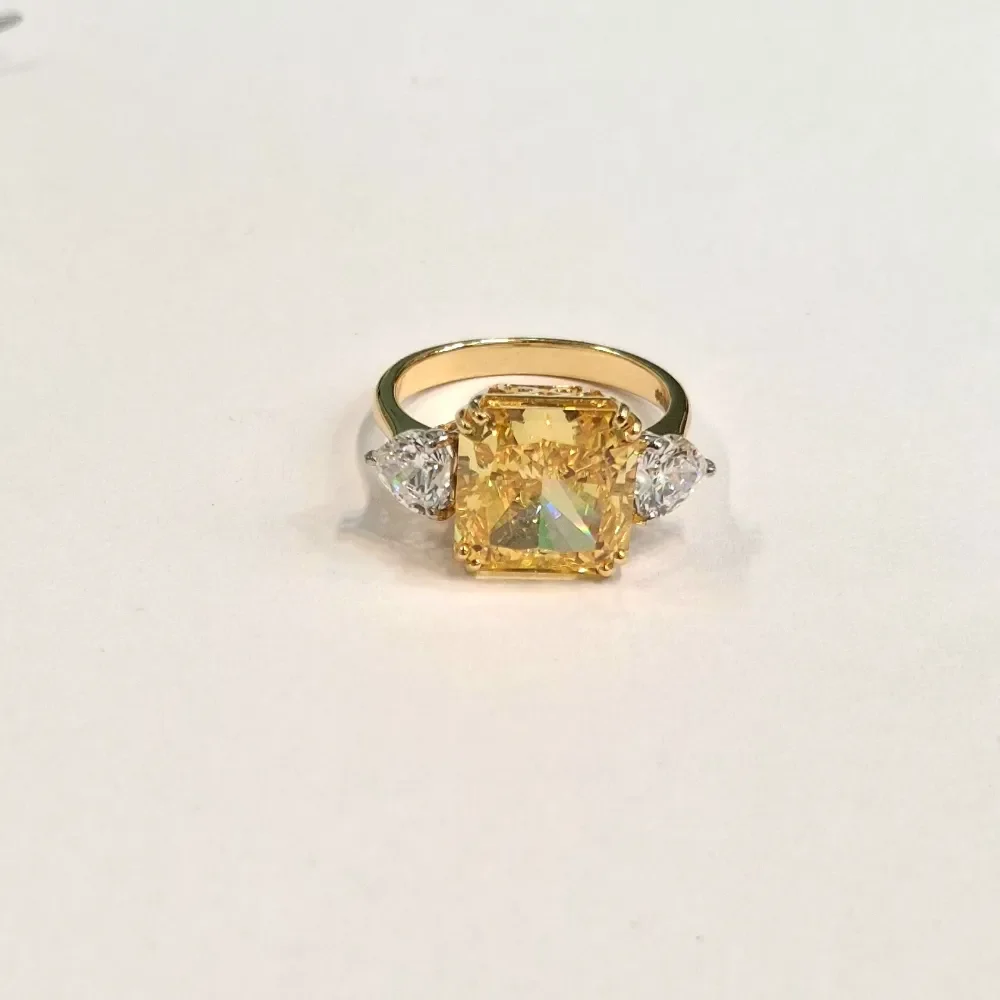 YELLOW LABRON JARKAN RING