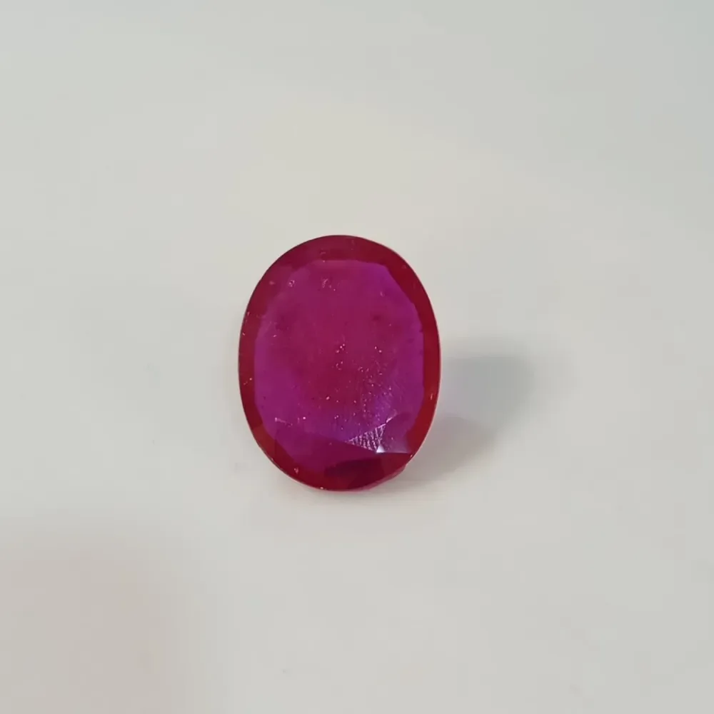 RUBY OVAL