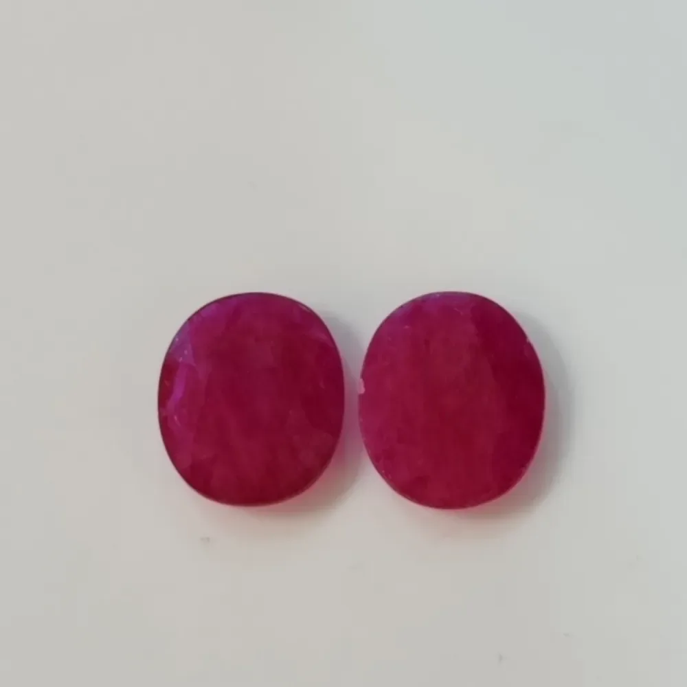 RUBY OVAL