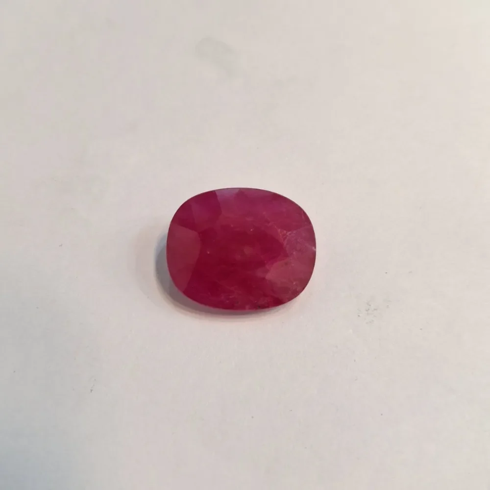RUBY OVAL