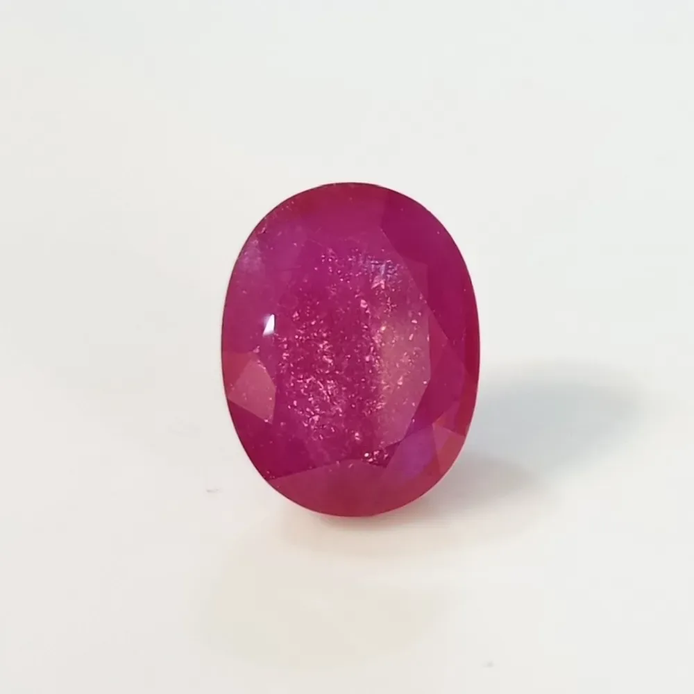 RUBY OVAL