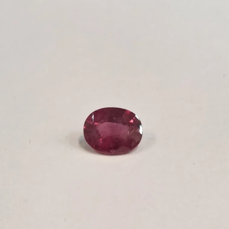RUBY OVAL