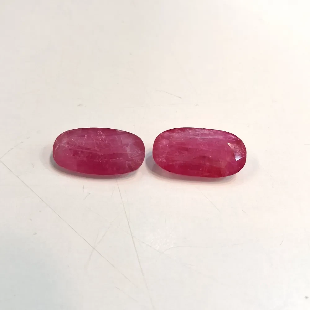 RUBY OVAL