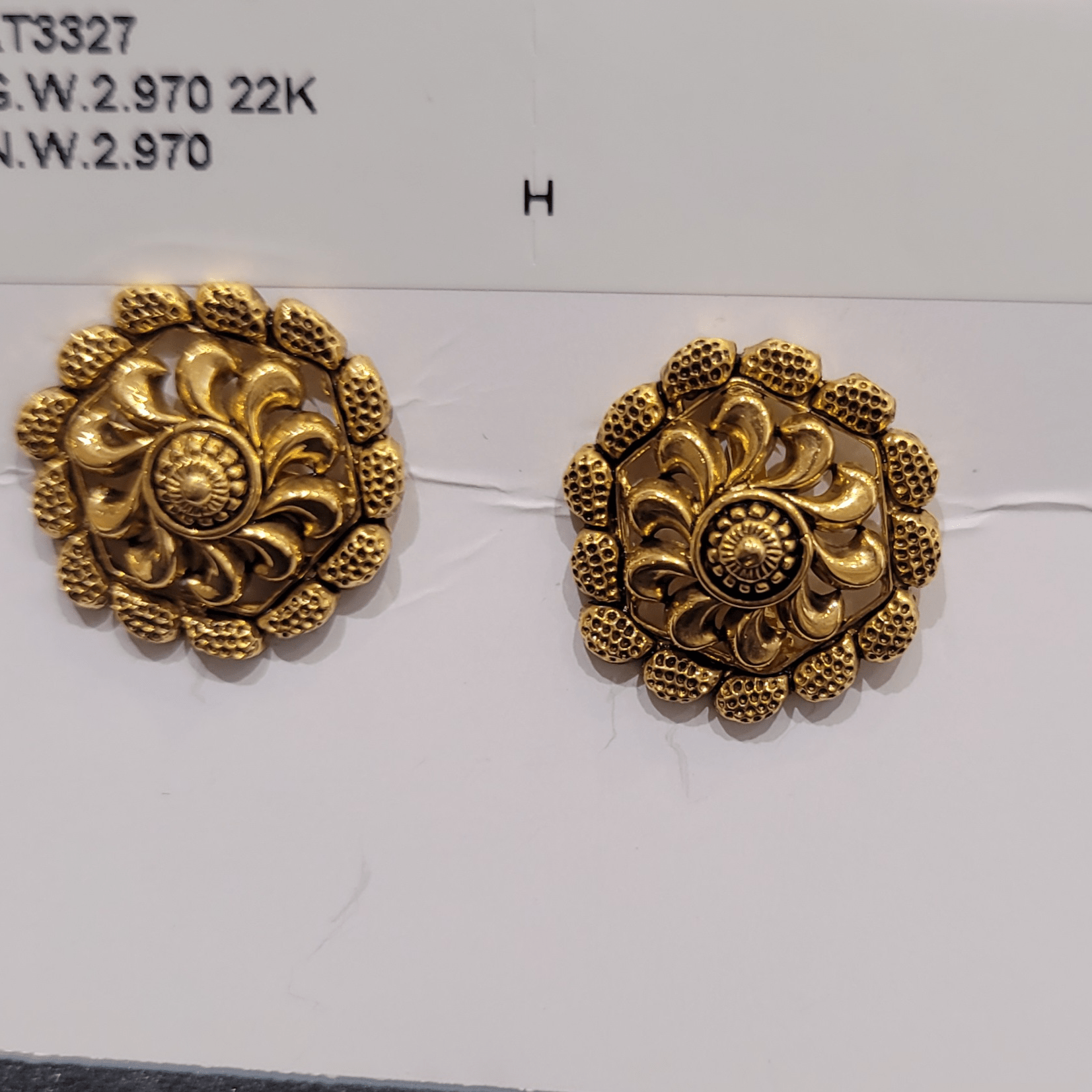 Antique Tops