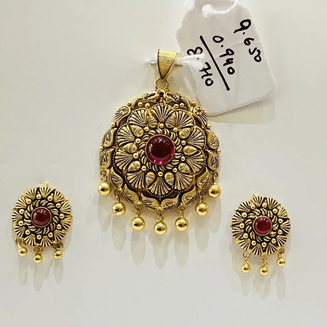 Antique pendent set
