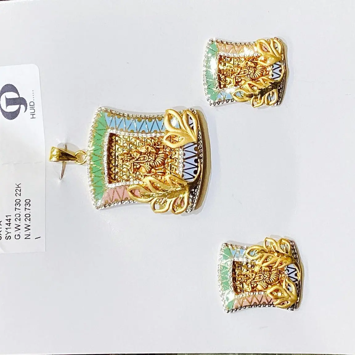 Saya Pendent Set