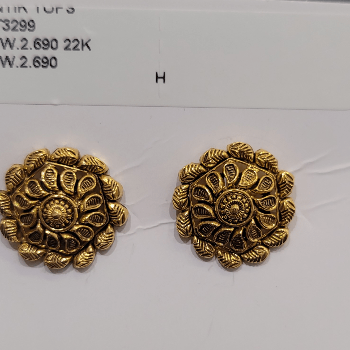 Antique Tops