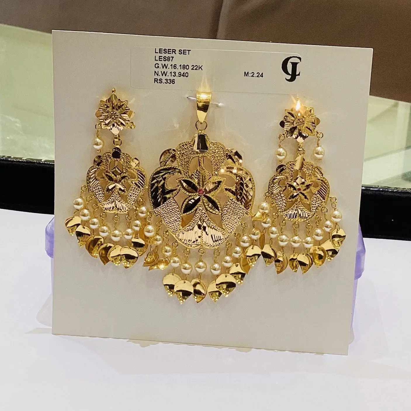 Laser Pendent Set