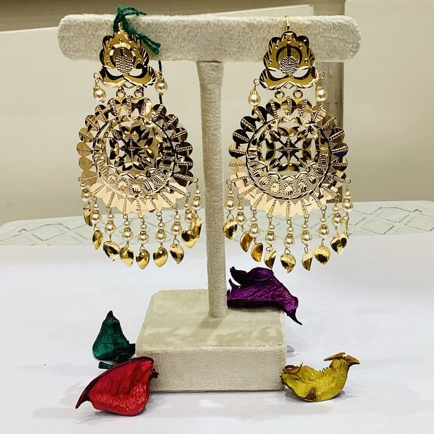 Leser Earring