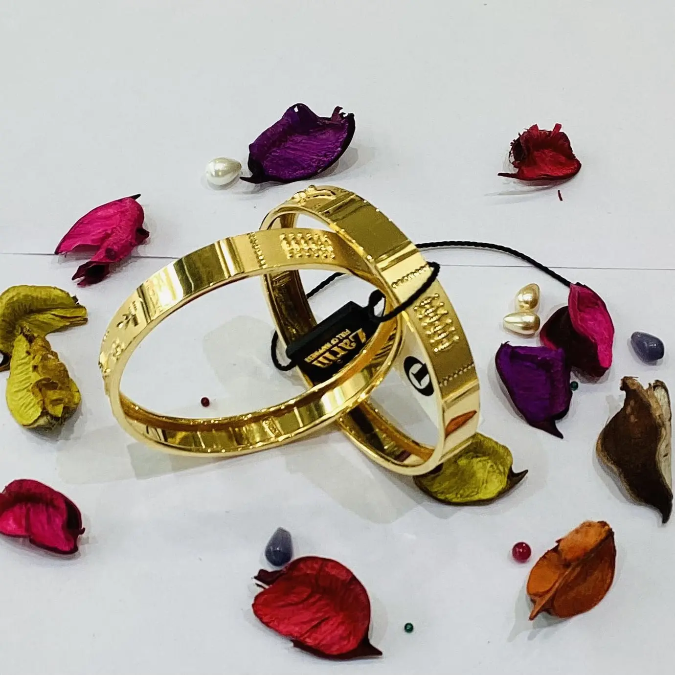 Zarin Bangles
