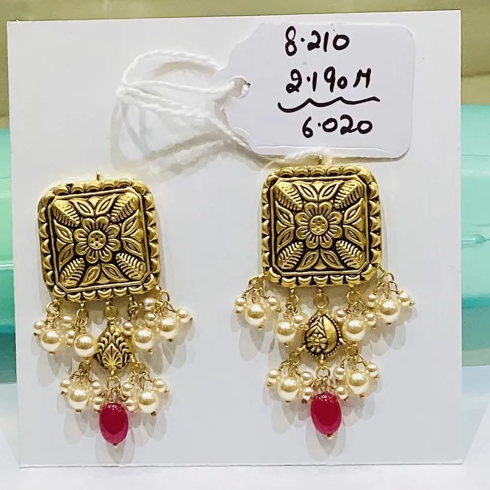 Antique tops