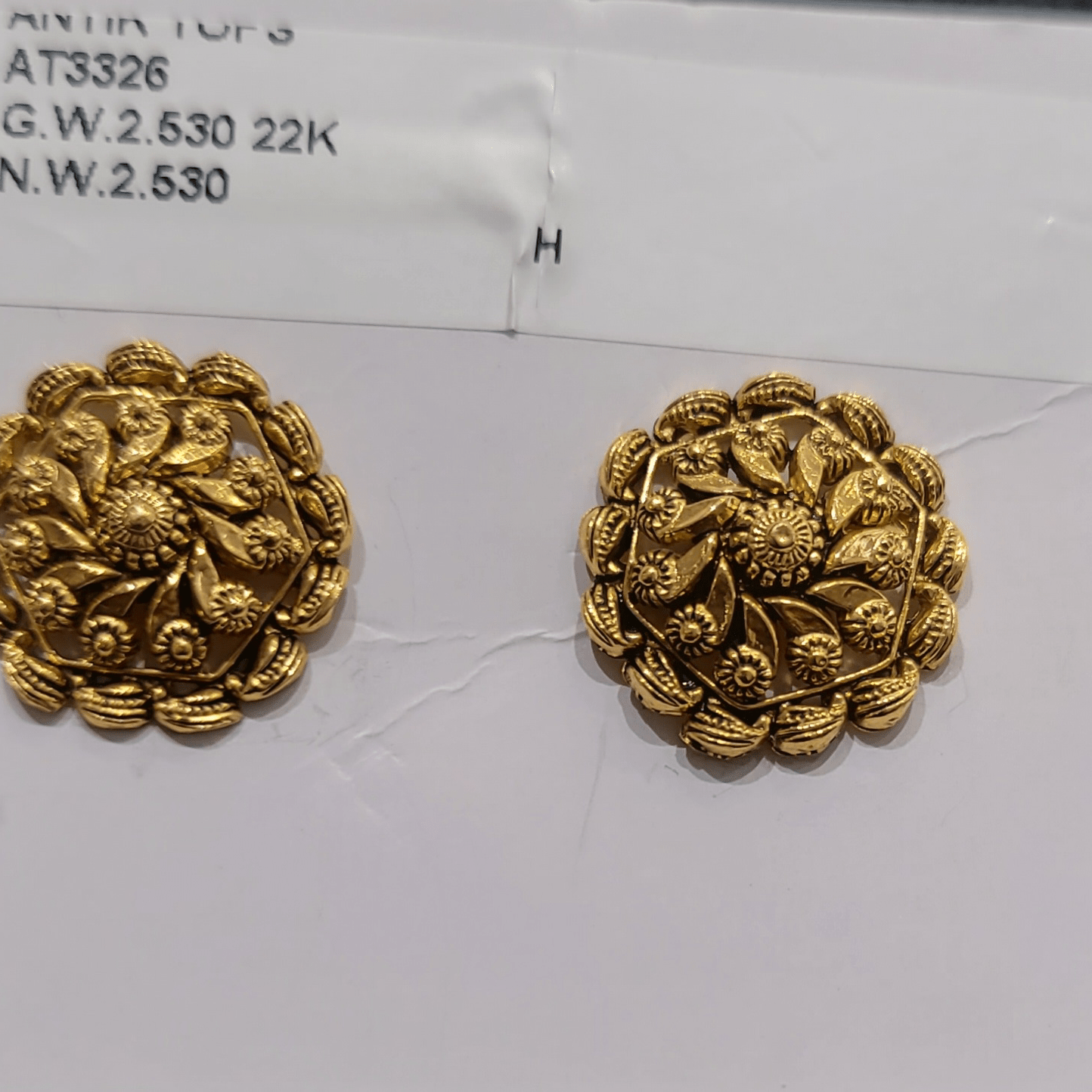 Antique Tops