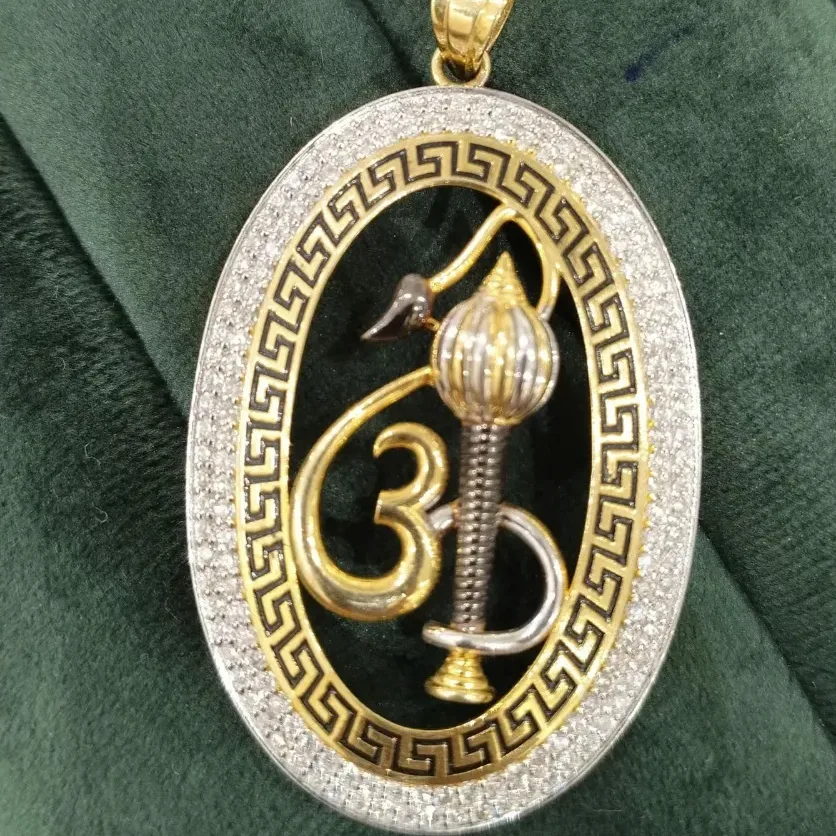 Diamond Pendent