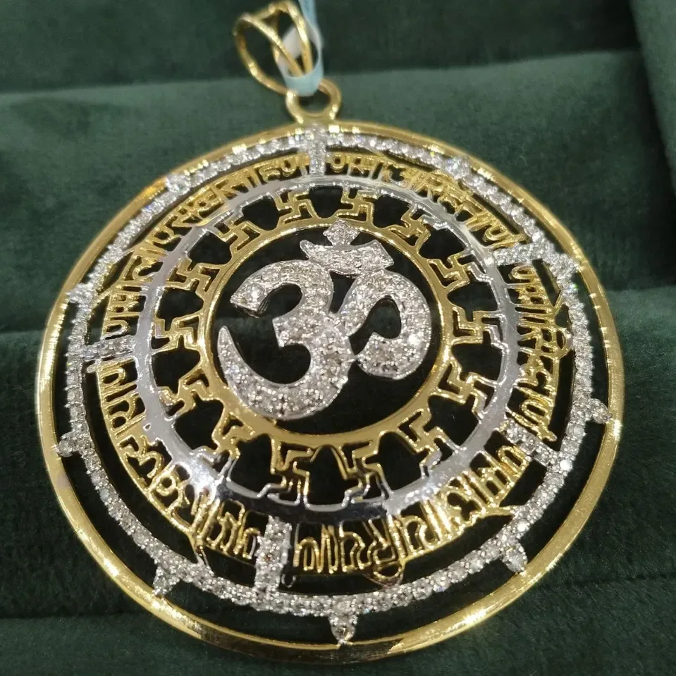 Diamond Pendent