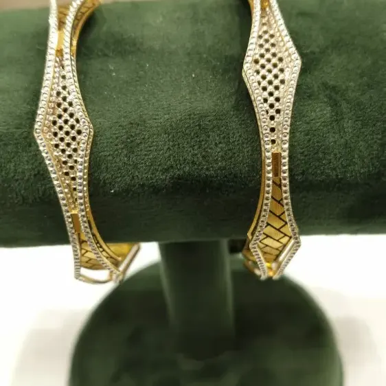 Gold Ladies Bangle