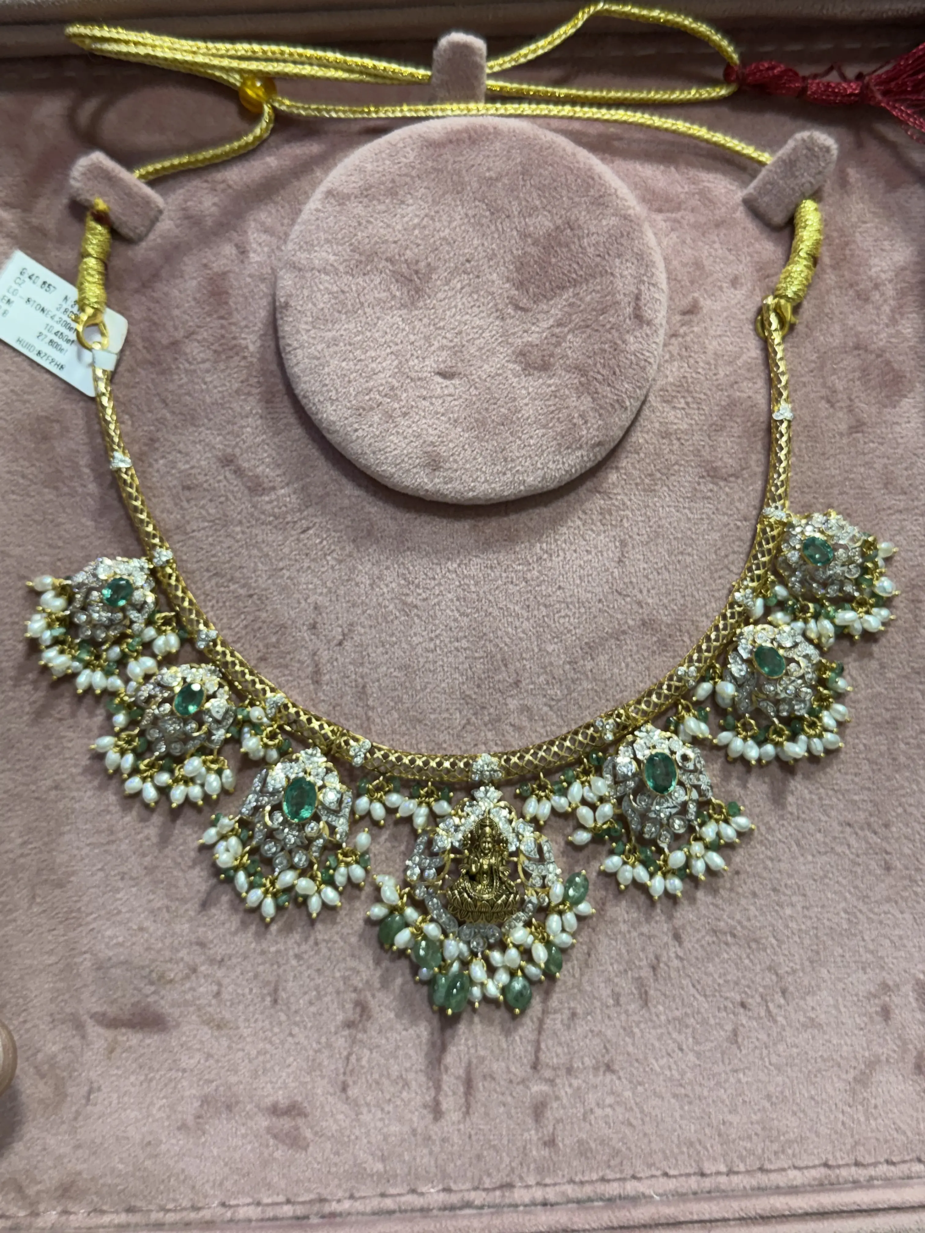 Necklace In 31gm