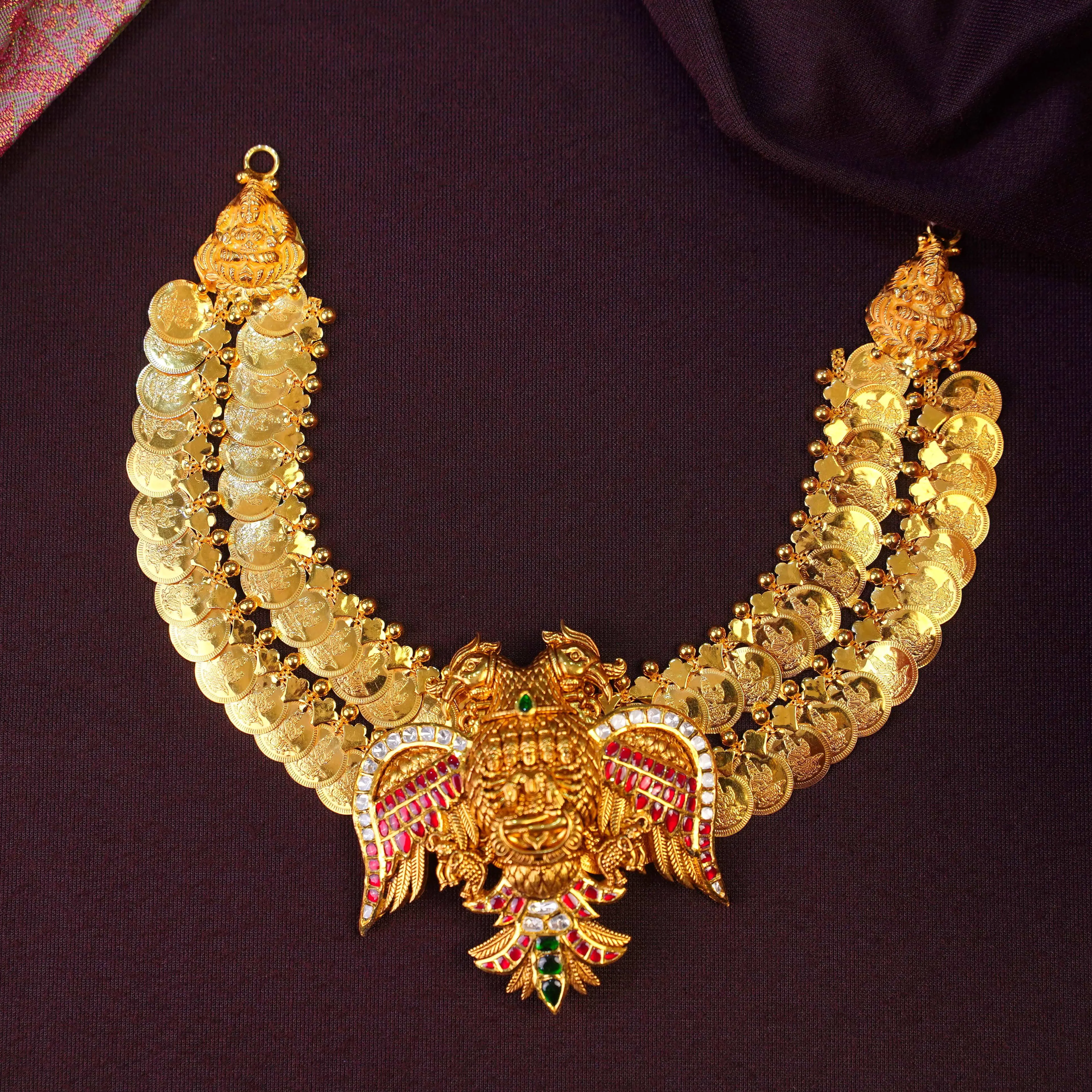 STONE NECKLACE