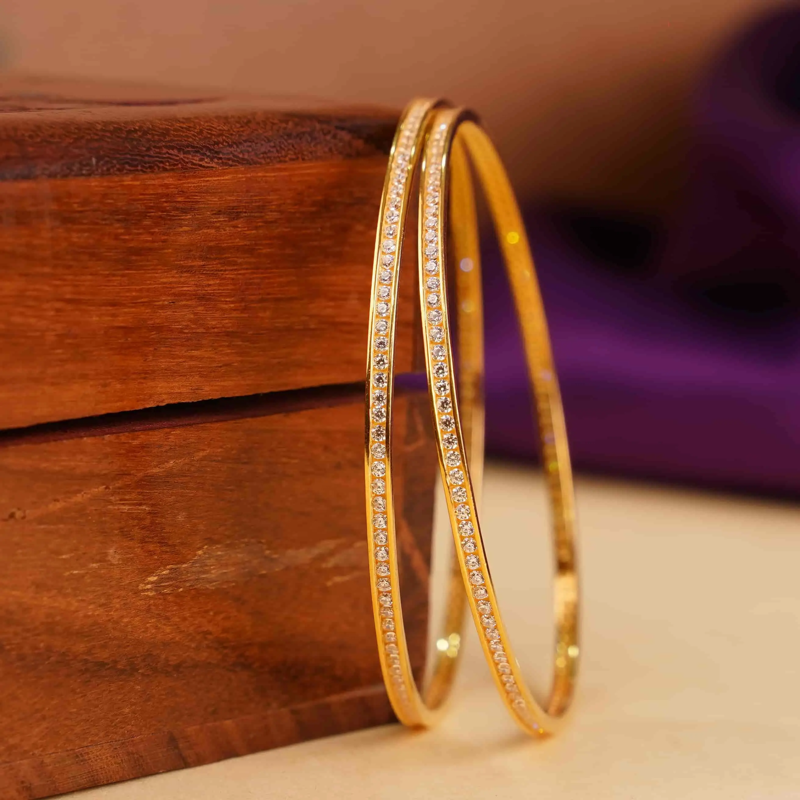 BANGLES