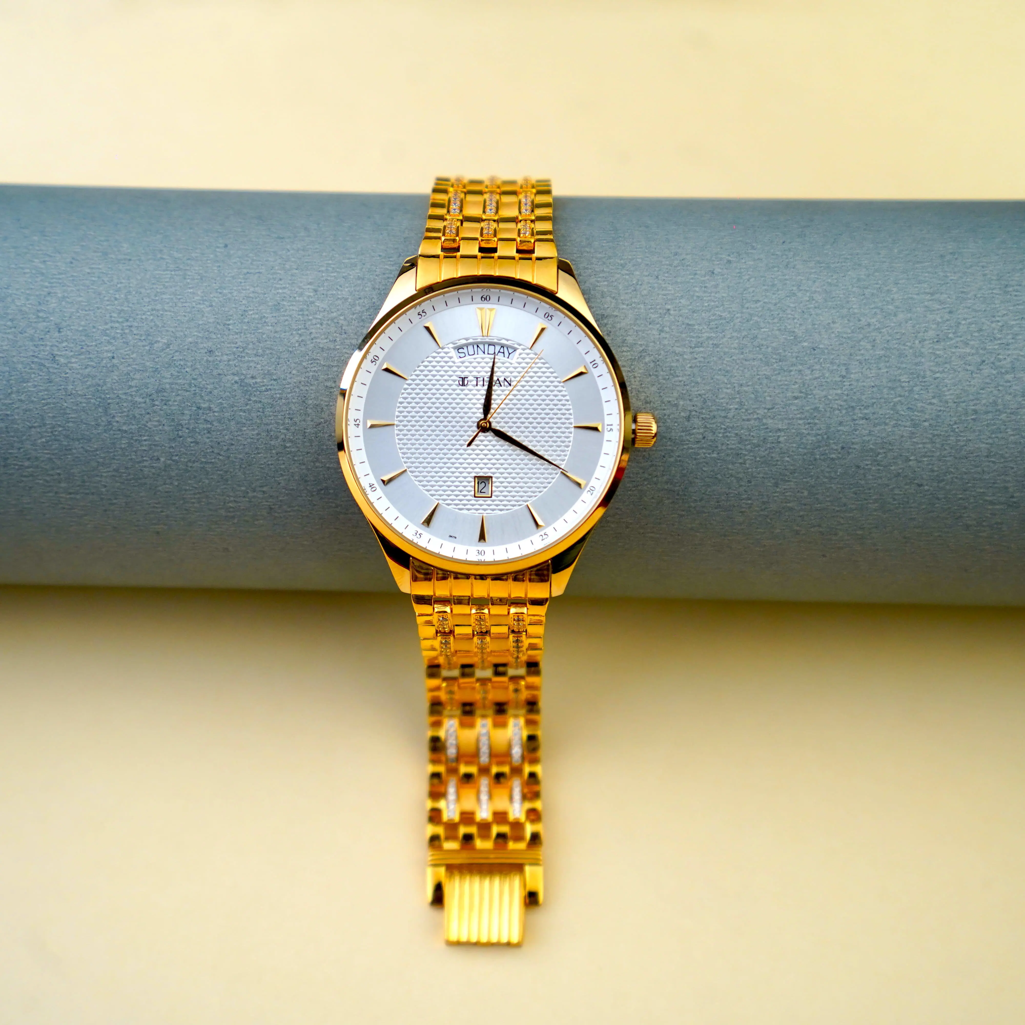 Men Watch