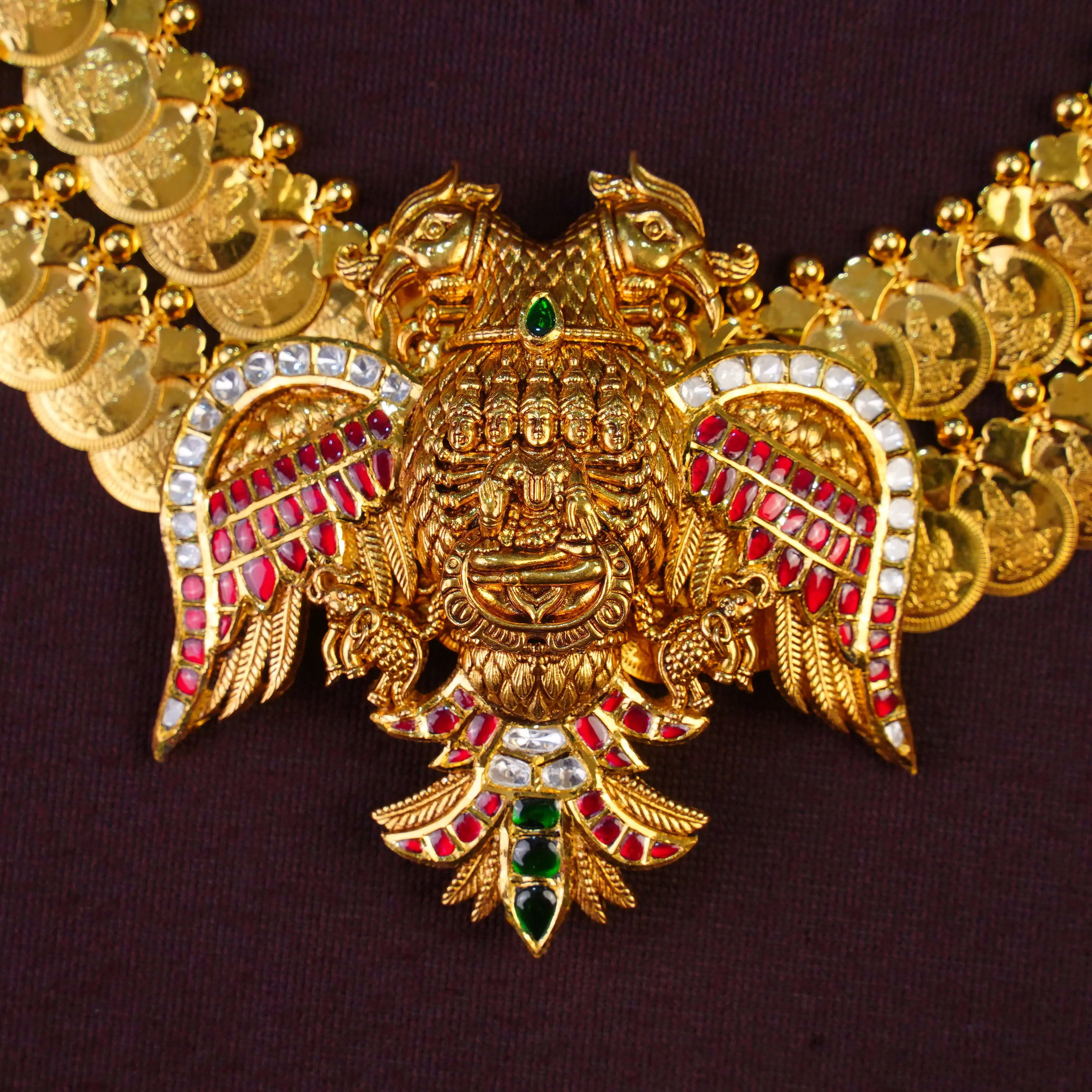 STONE NECKLACE