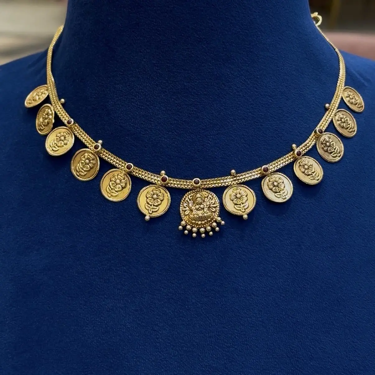 Kasu Necklace