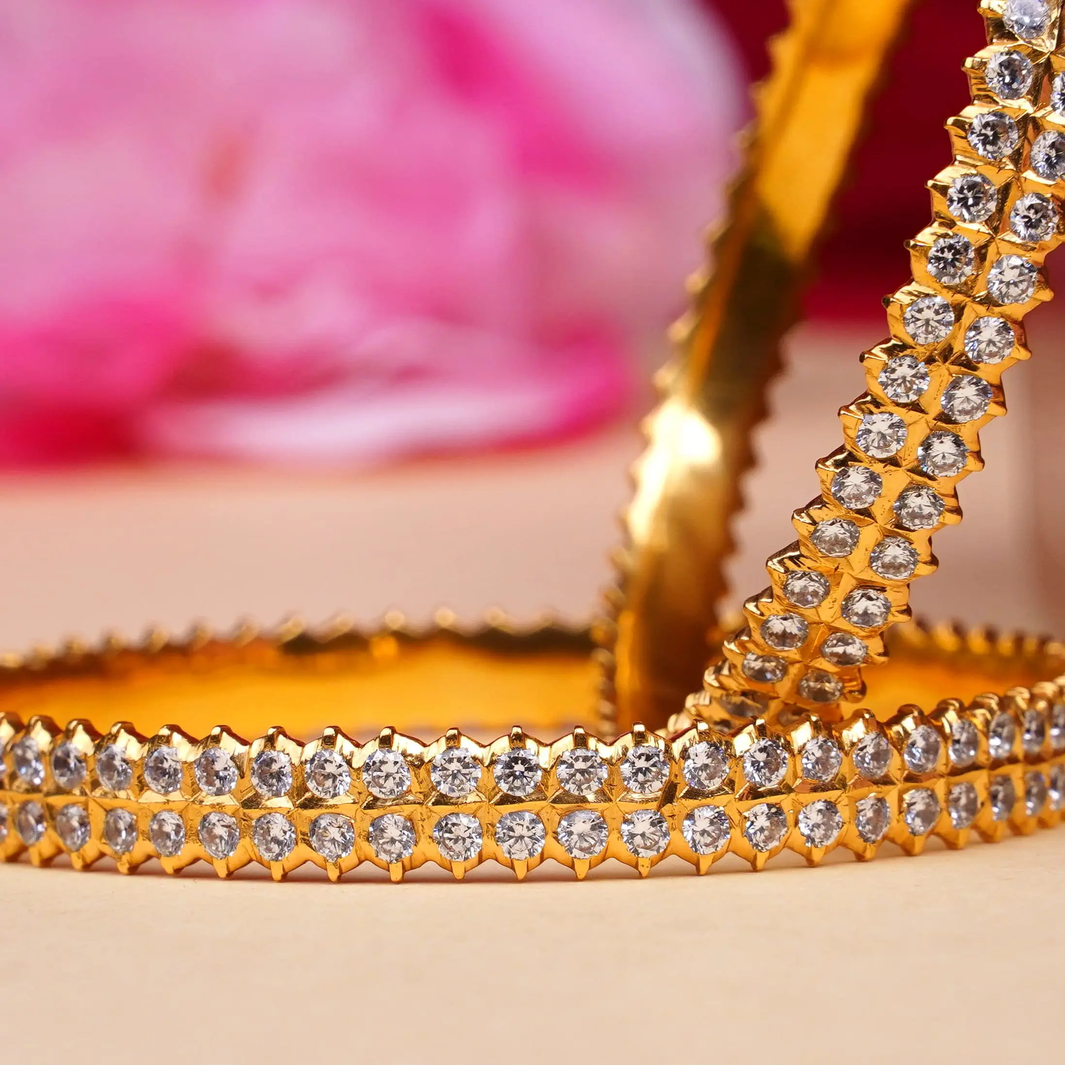 BANGLES
