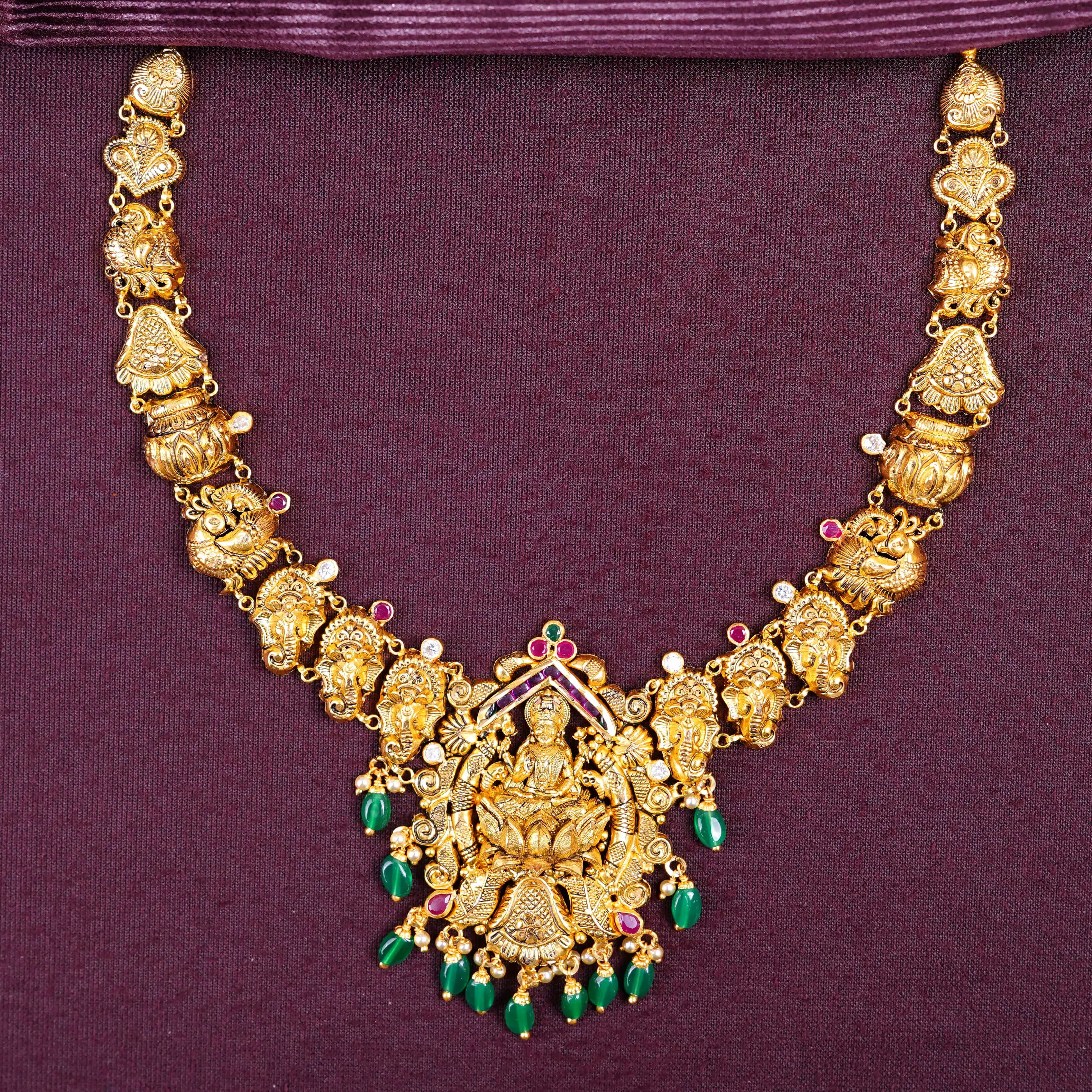 STONE NECKLACE