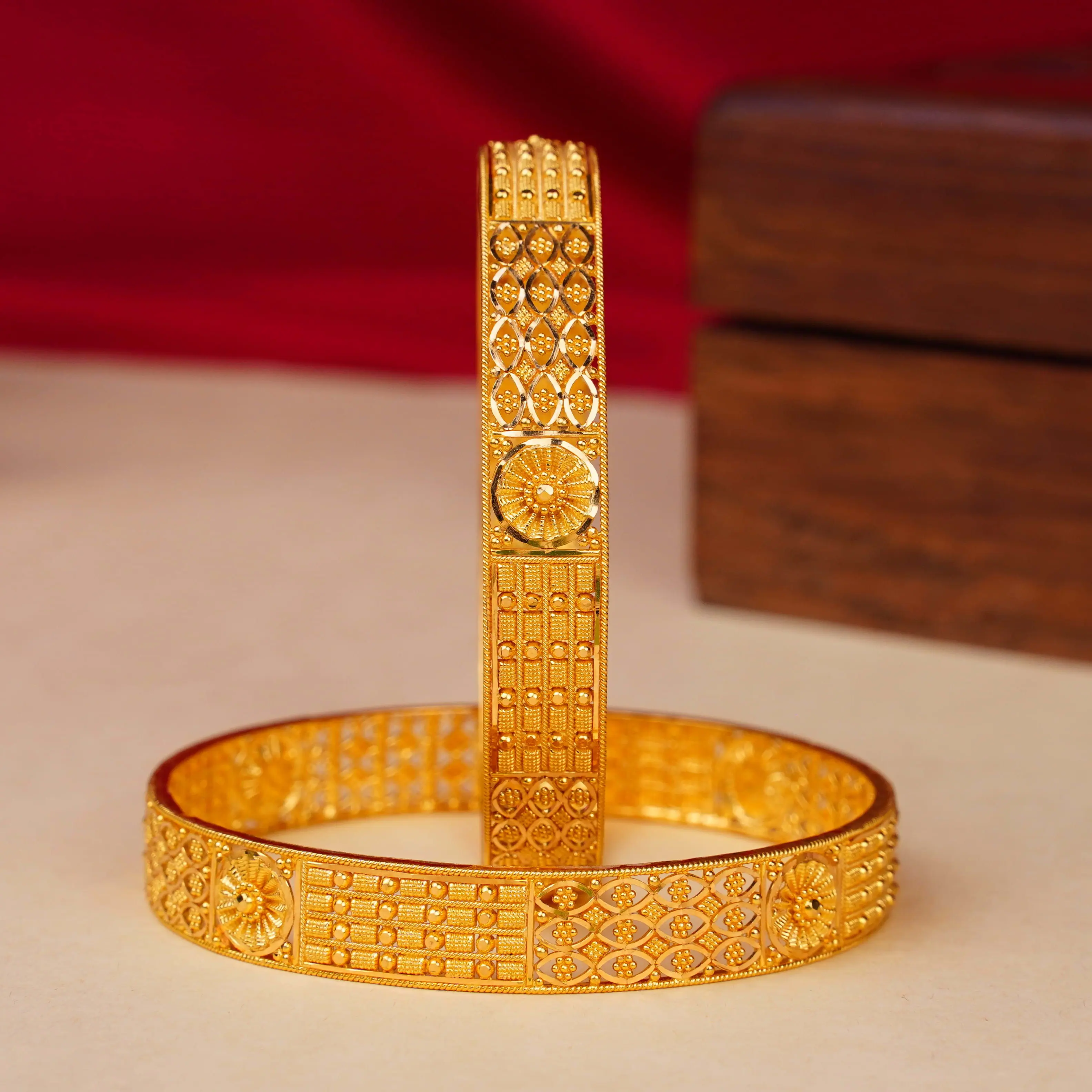 BANGLES (2PCS)