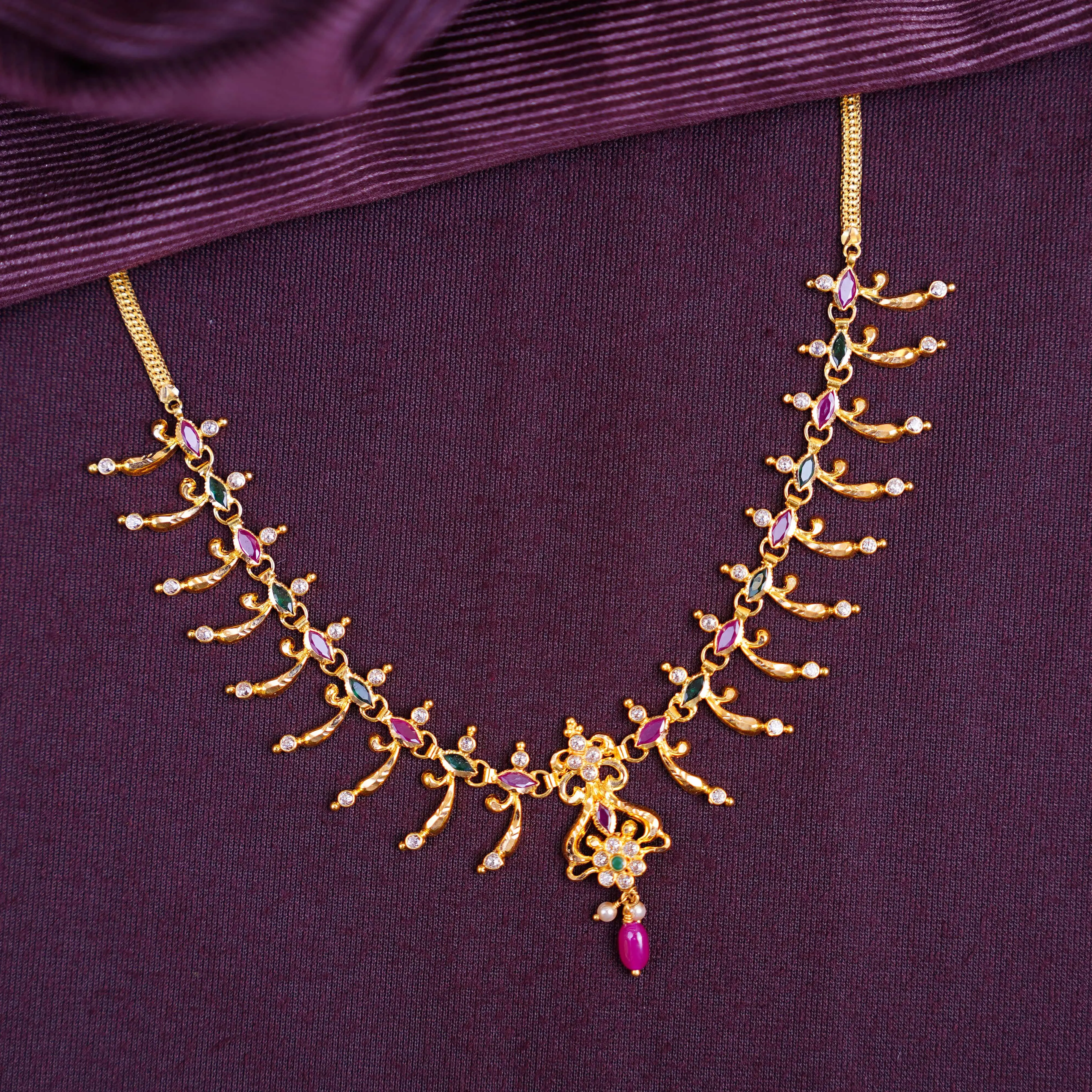 STONE NECKLACE