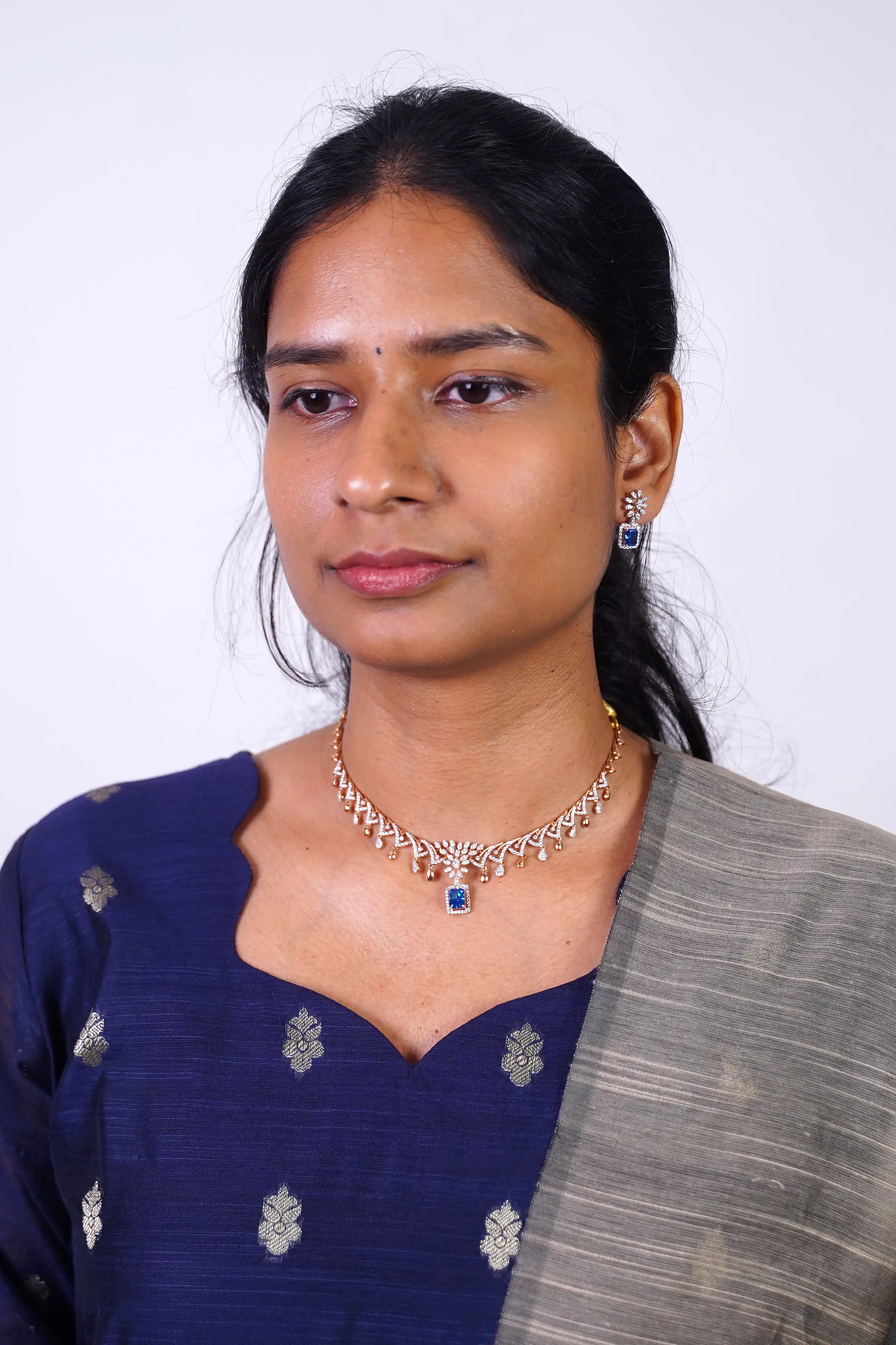 NACKLACE 18CT