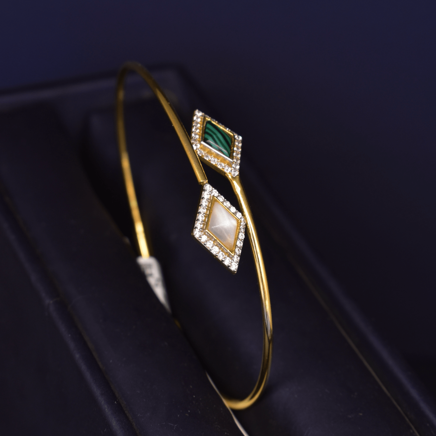 flexible women bracelet