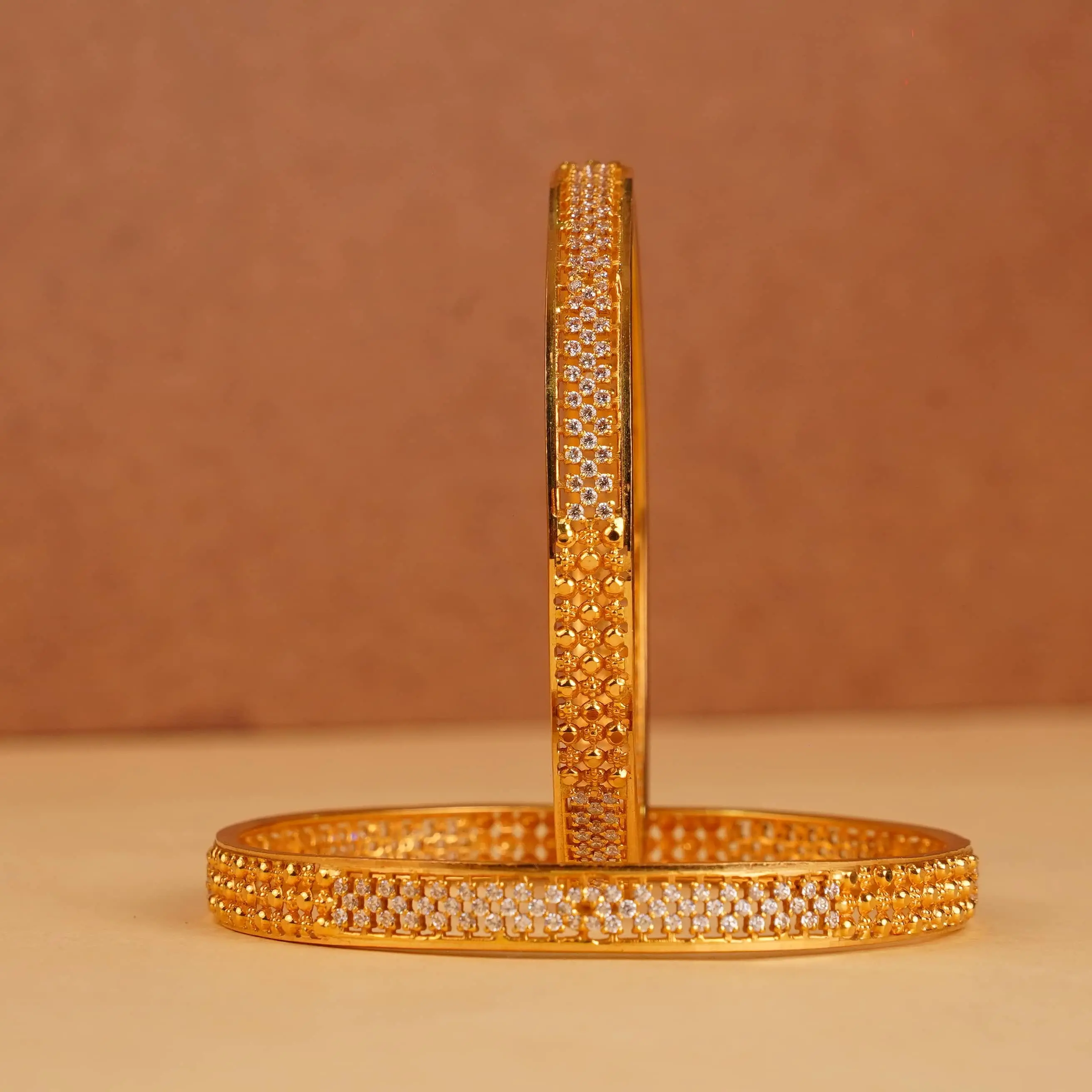 BANGLES
