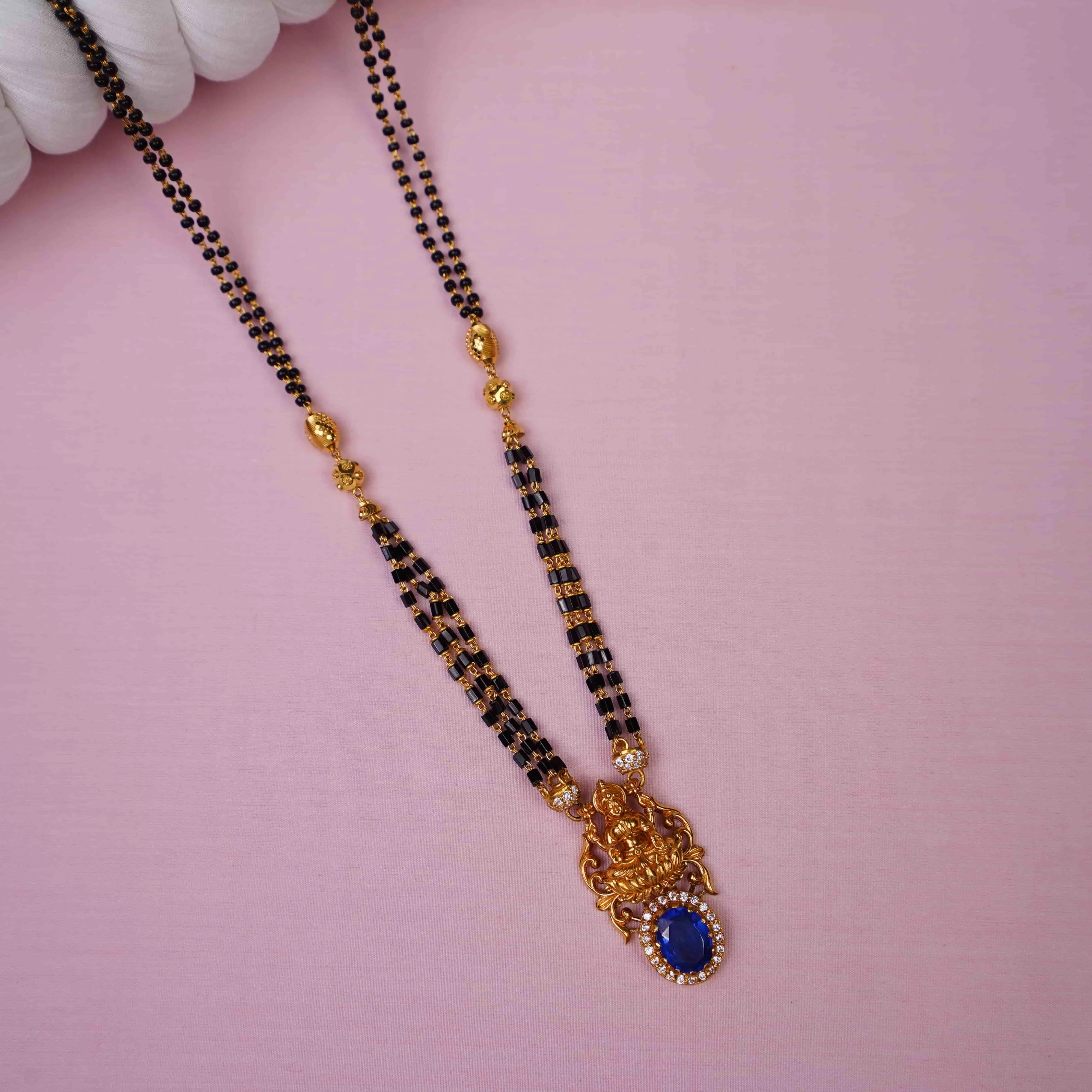 BLACK BEADS