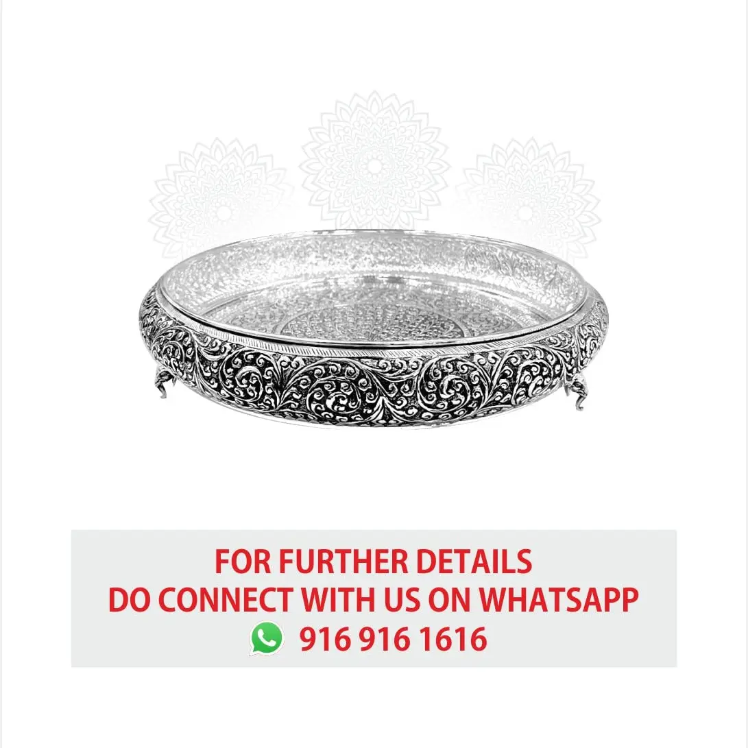 Round Lata Nakash Tamblam With Elephant Trunk Leg