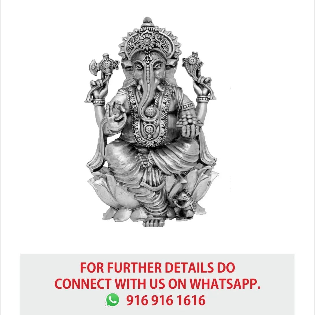 3 D  Padmam Ganesh Left Trunk Silver Idol