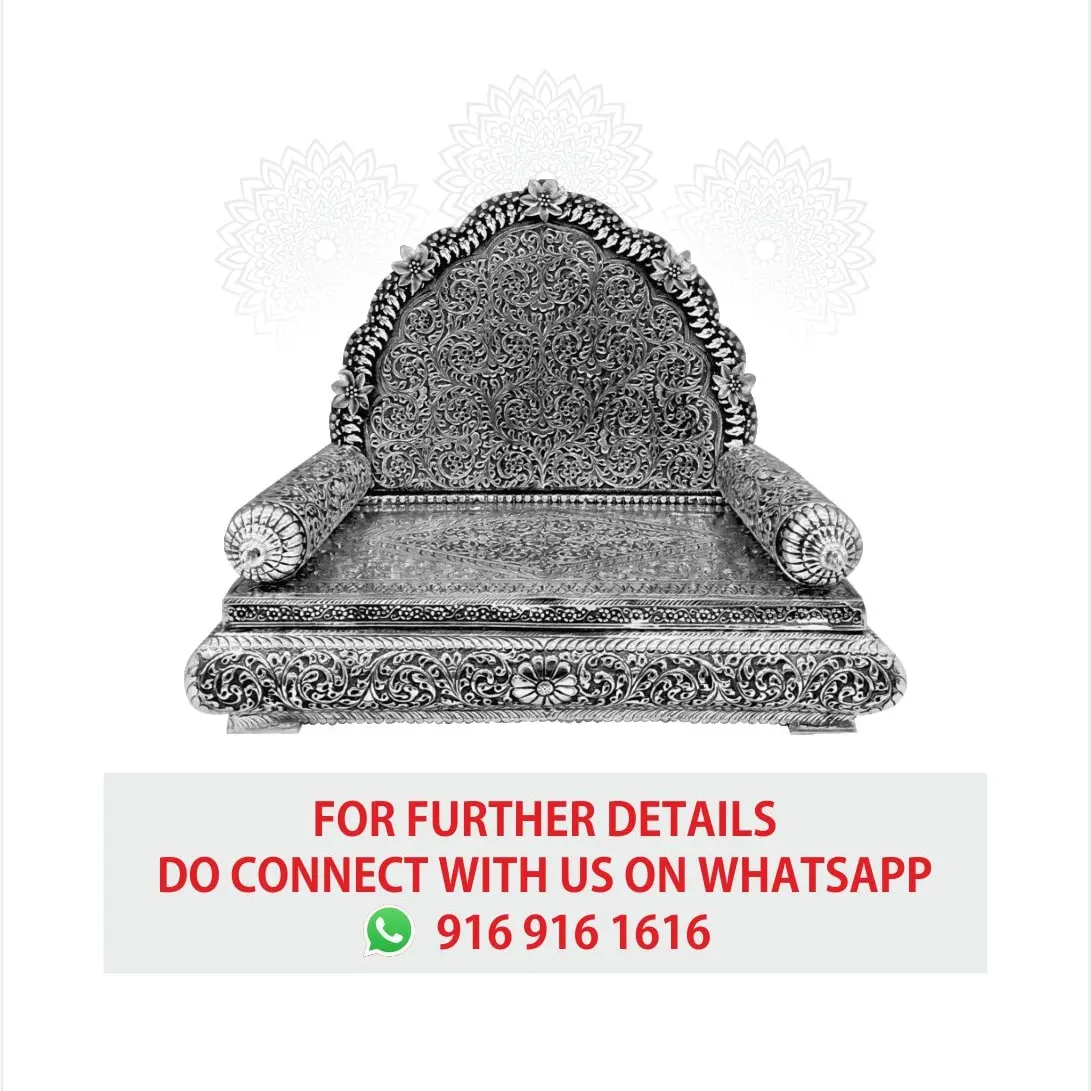 Nakashi Singhasan Silver Idol