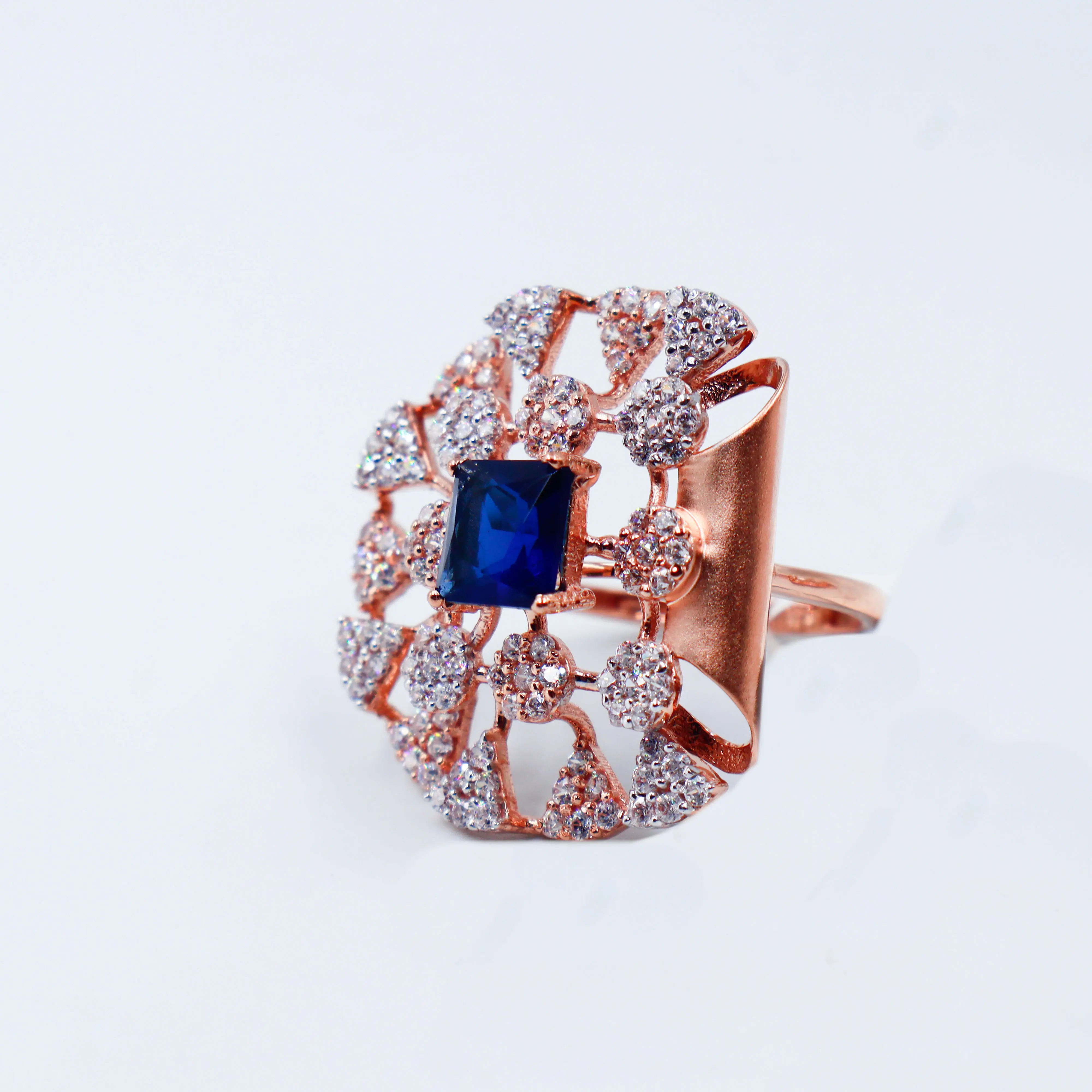 Ladies Ring