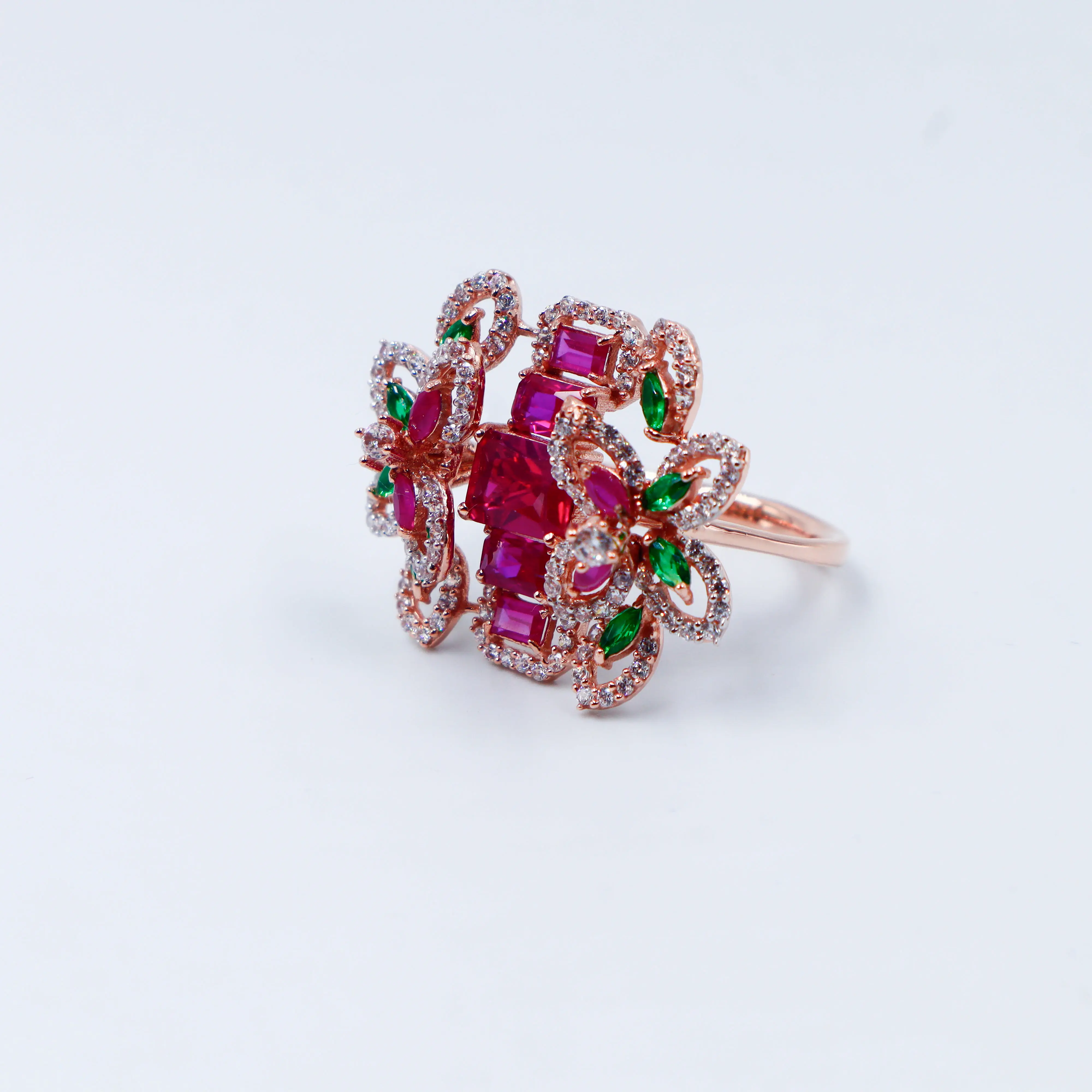 Rose Gold Ladies Ring