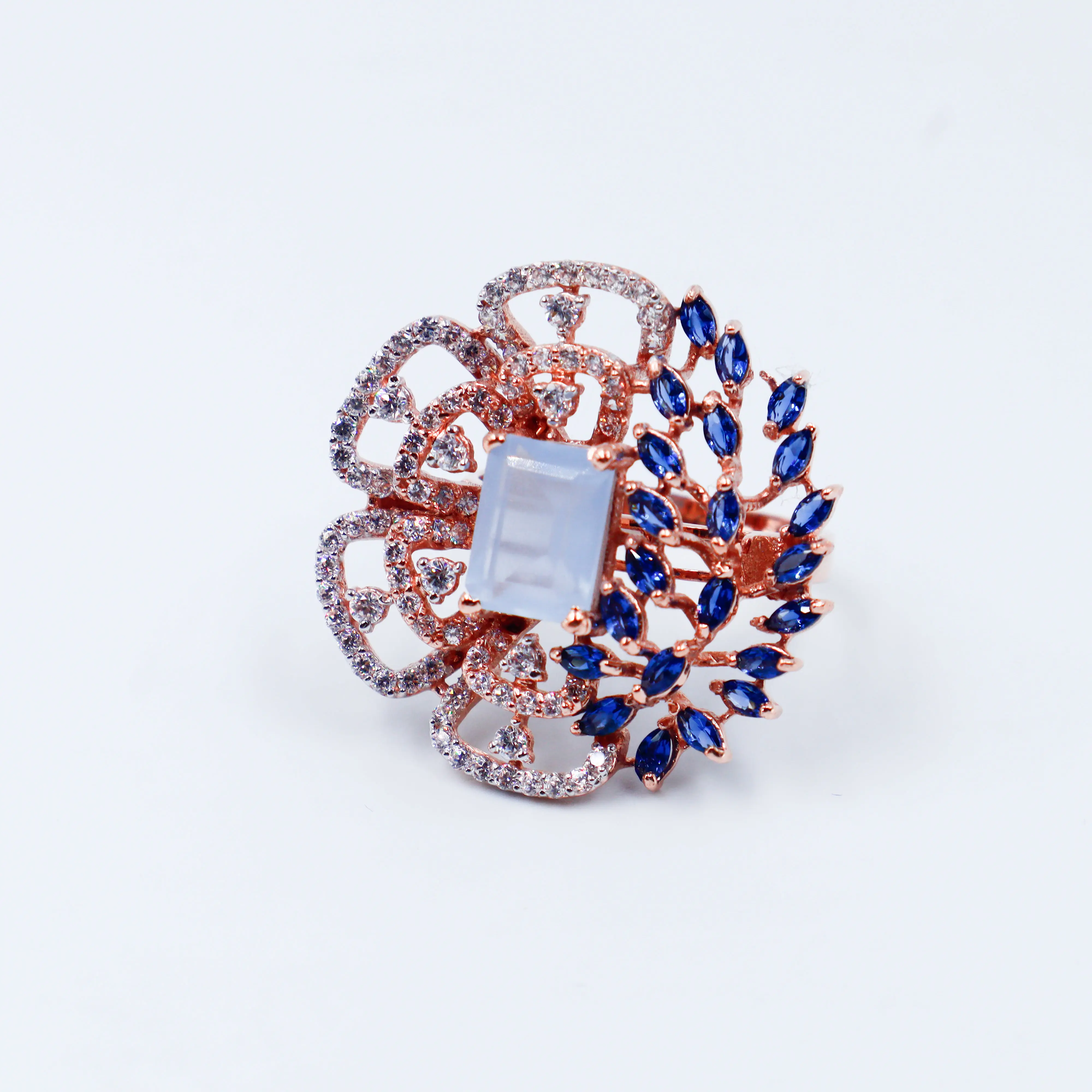 Rose Gold Ladies Ring