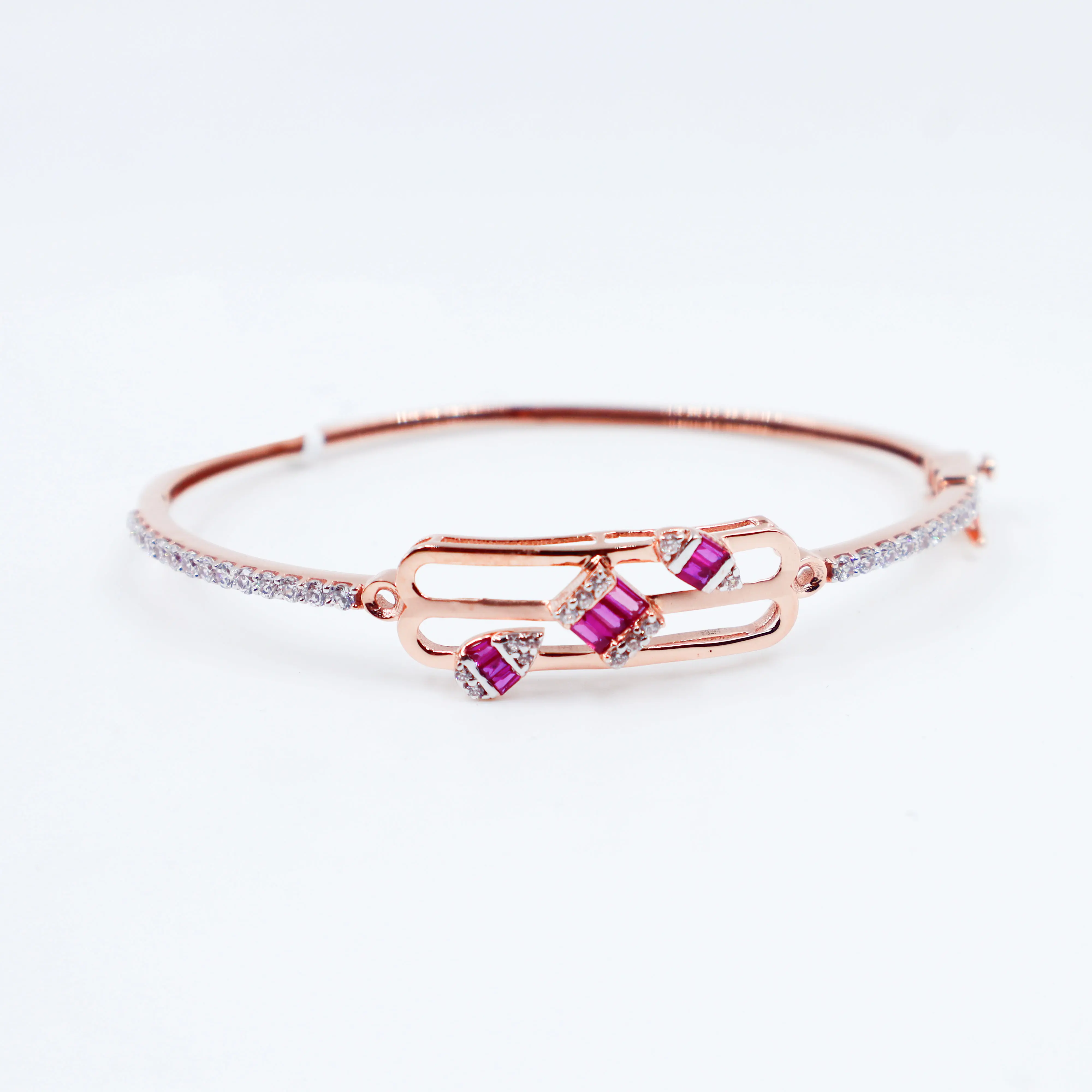 Ladies Kada