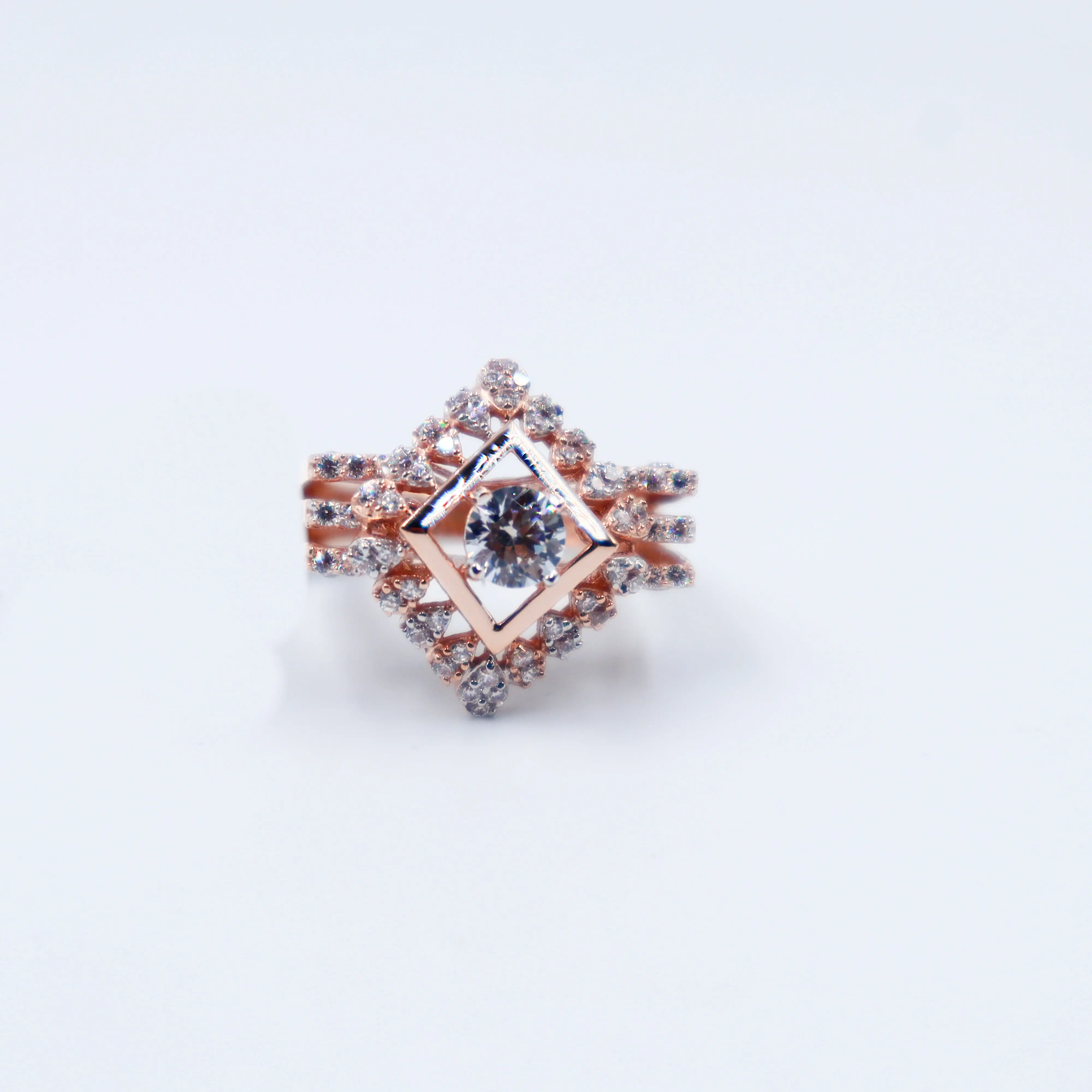 Rose Gold Ladies Ring