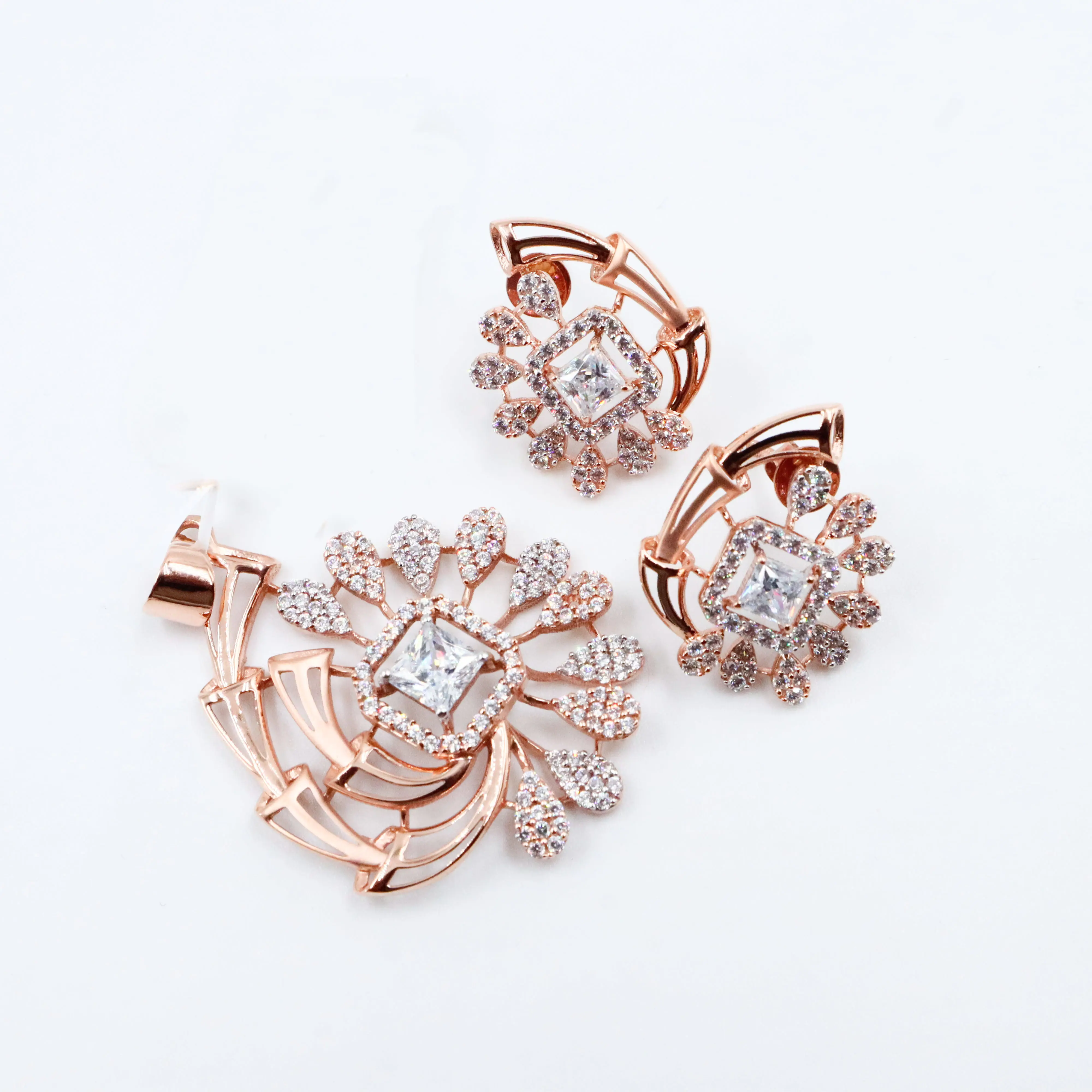 Pendant Set