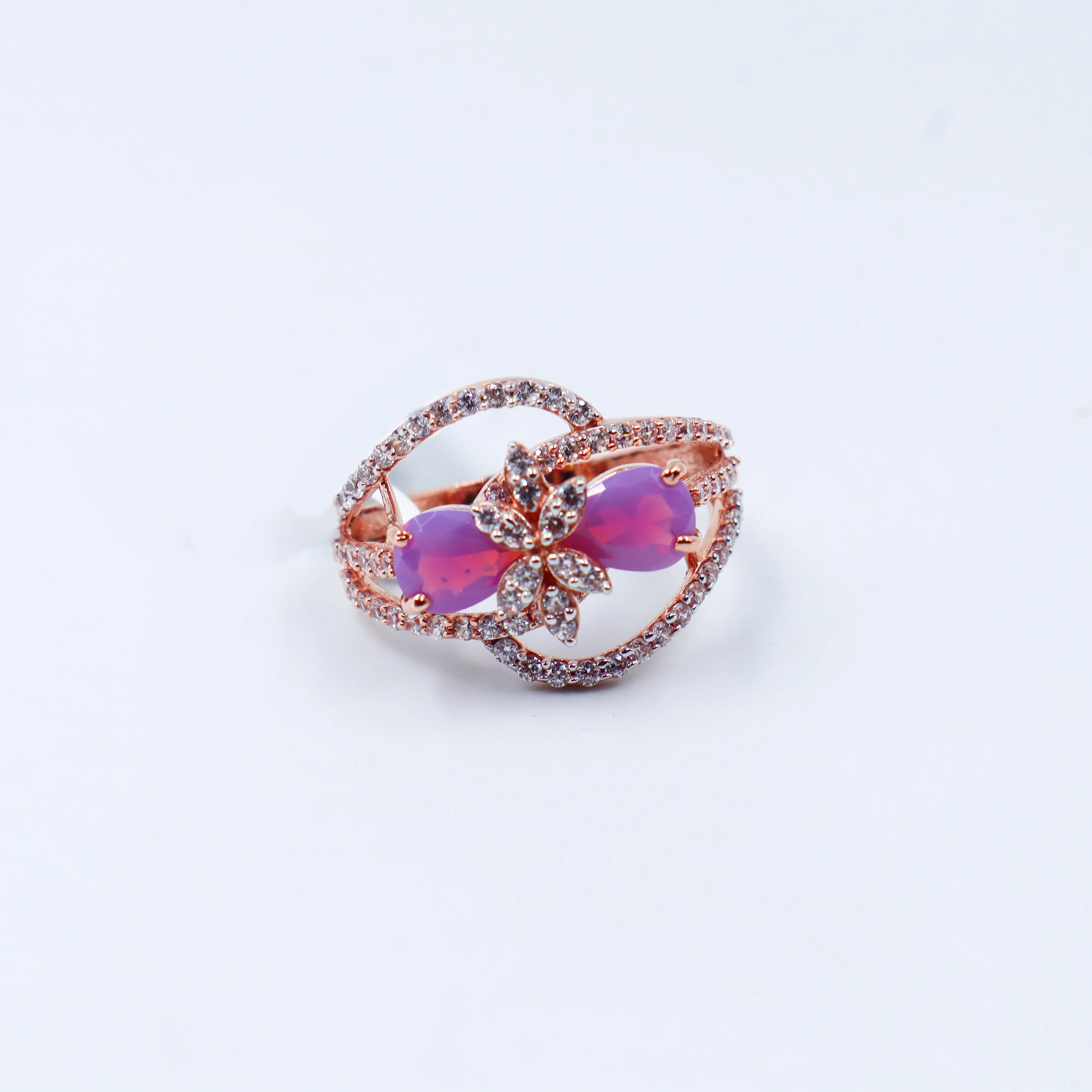 Rose Gold Ladies Ring