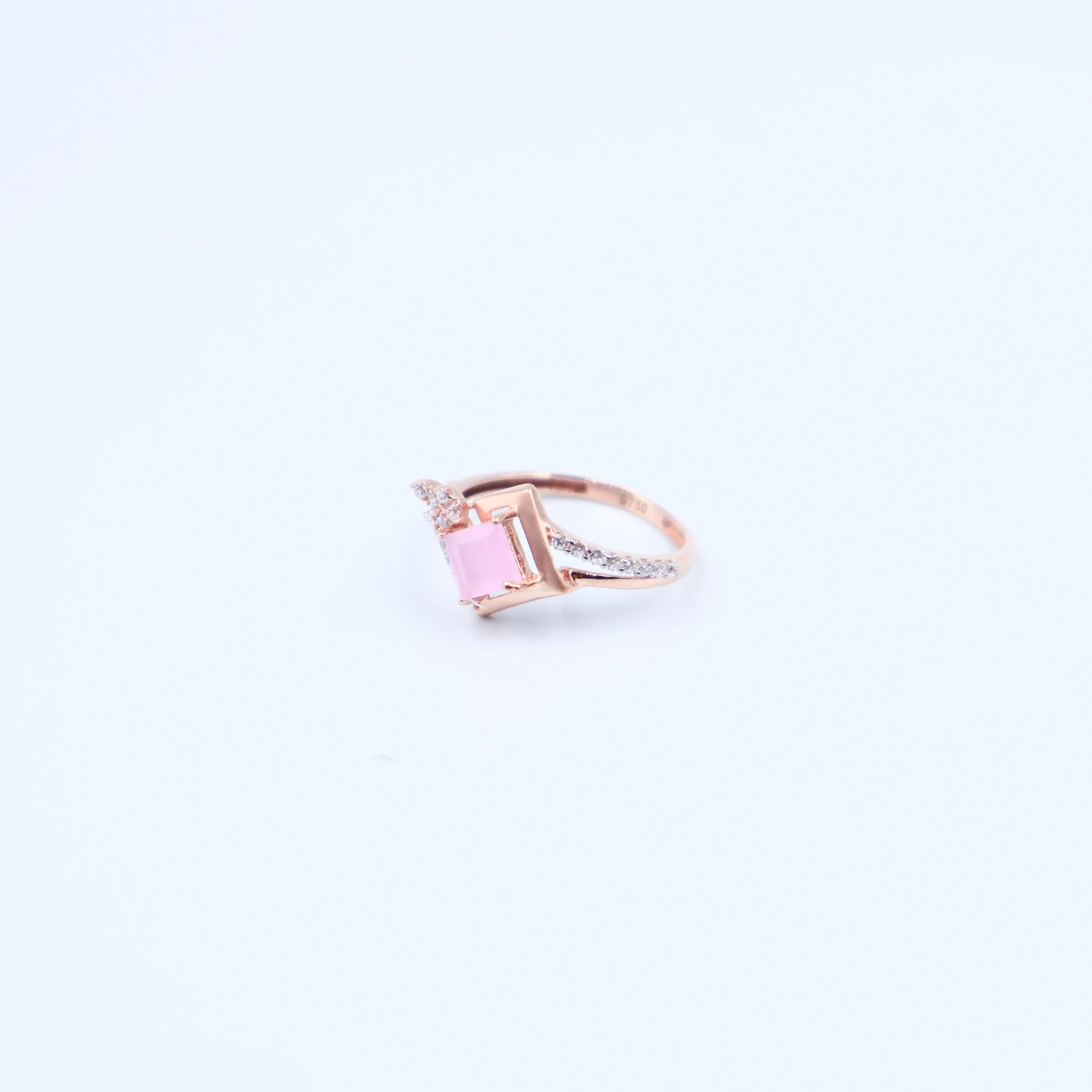 Ladies Ring